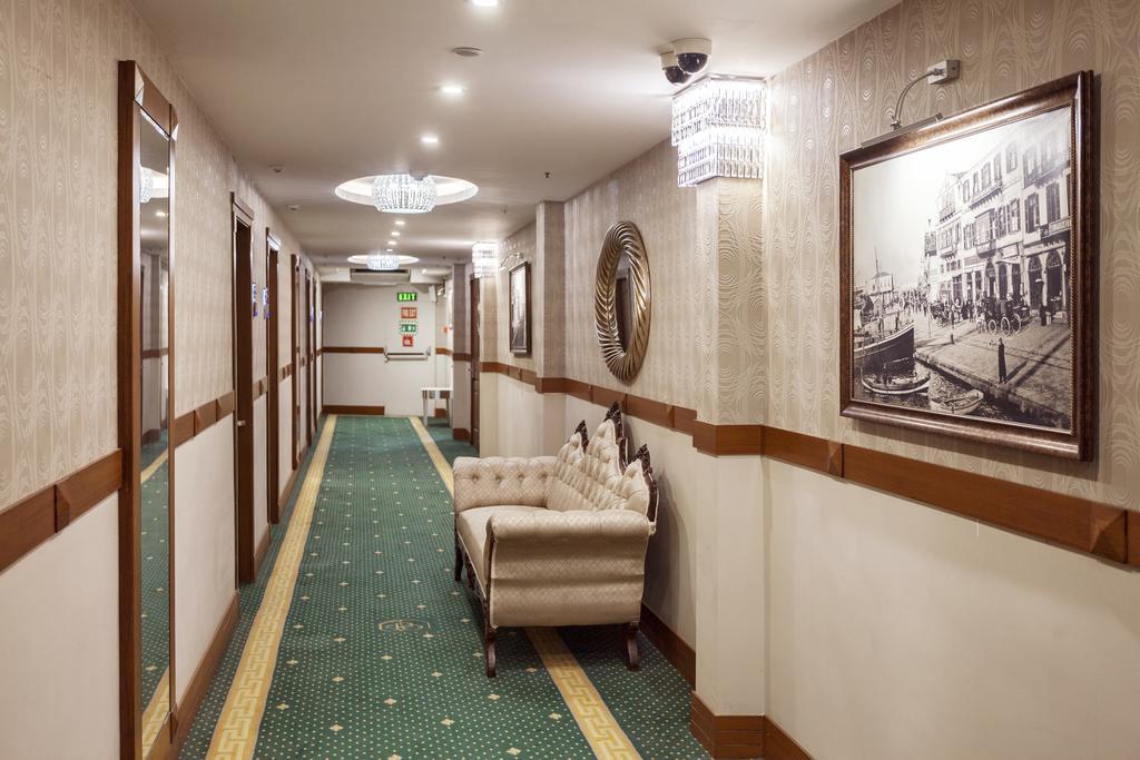 Izmir Palas Hotel Esterno foto