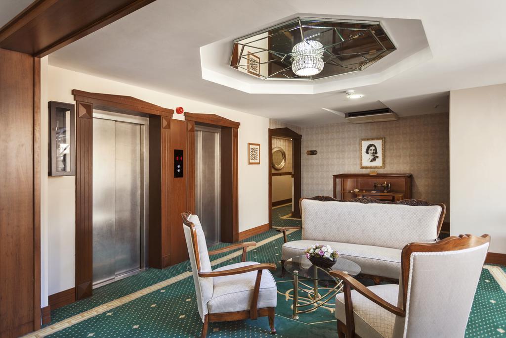 Izmir Palas Hotel Esterno foto